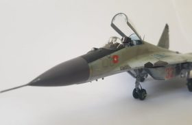 Plastic Military Models vs RC Hobby Vehicles: What Makes Them Different?