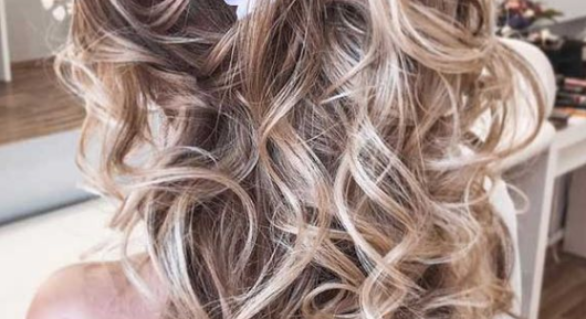 Flat Iron Vs Curling Iron: Which Hair Styling Tool to Use for Perfect Curls and Waves