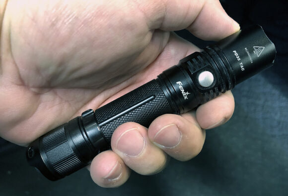 fenix pd35 tac flashlight