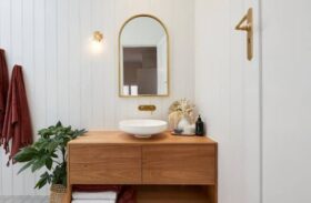Give Your Bathroom True Polish With Accessories