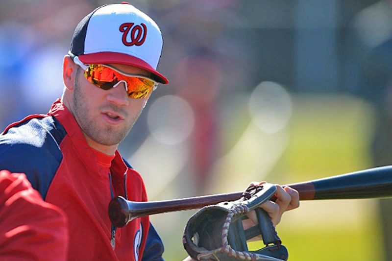 Baseball player wearing baseball Sunglasses